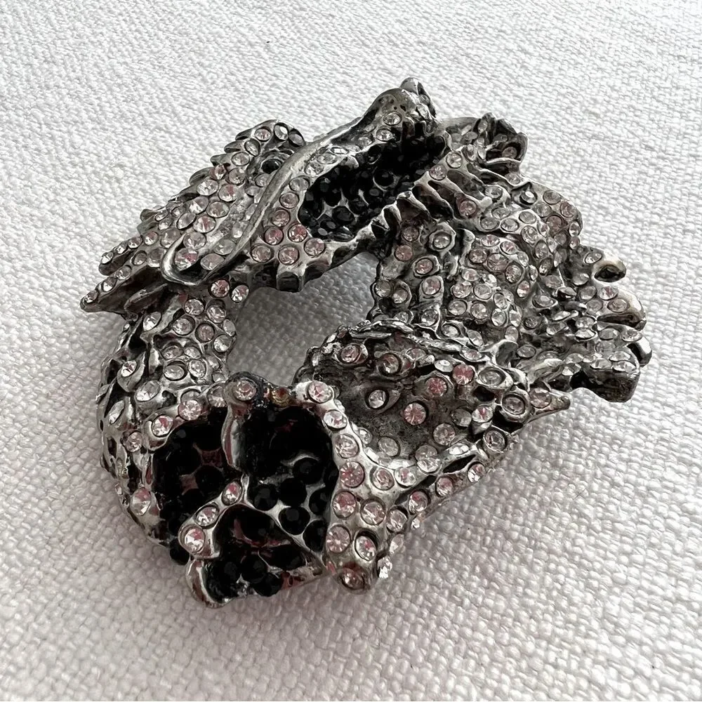 SILVER DAGGER Belt Buckle Vintage, Dragon Crystals Color Silver And Black.